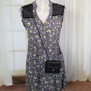 🌺Be bop 🌺 Floral & Lace Dress